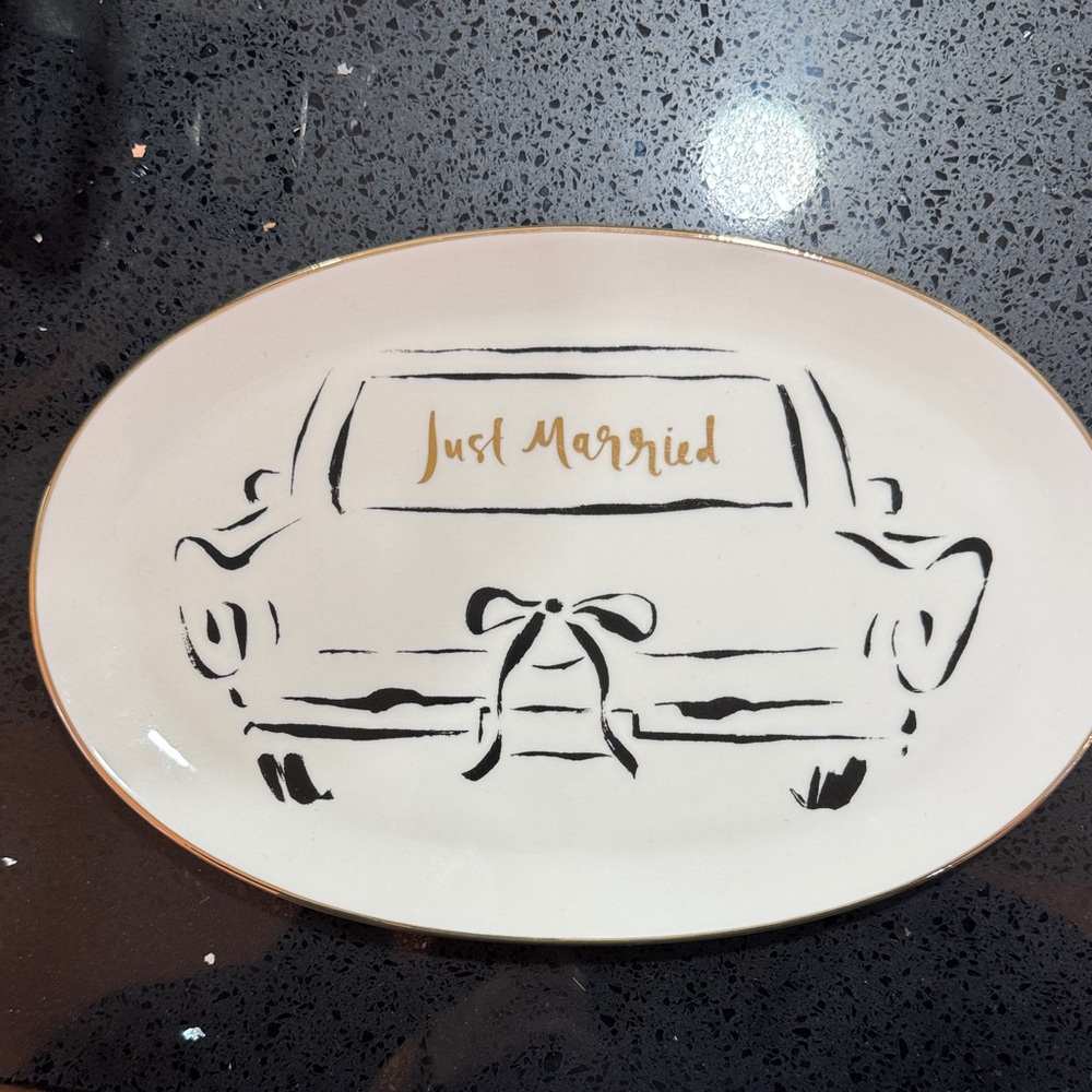 kate spade Just Married Platter - Black and Gold